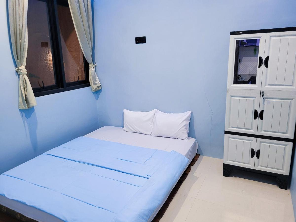 Good Feeling Ketapang Harbour Hostel Ngoại thất bức ảnh